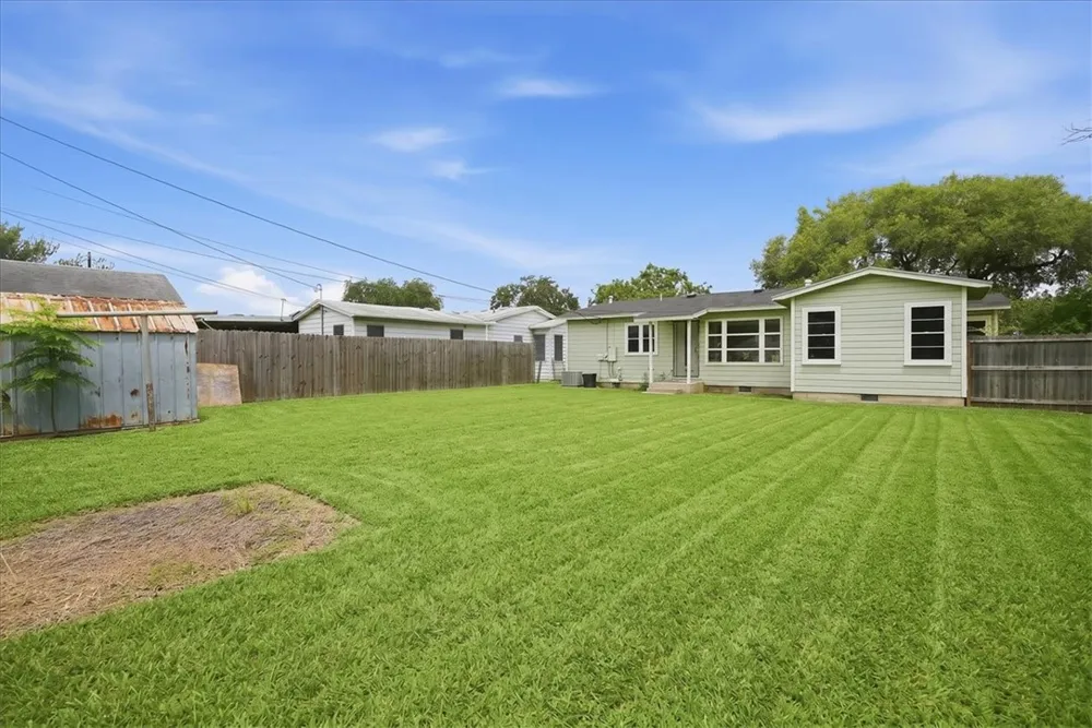 1049 Deforrest Street Corpus Christi, TX 78404