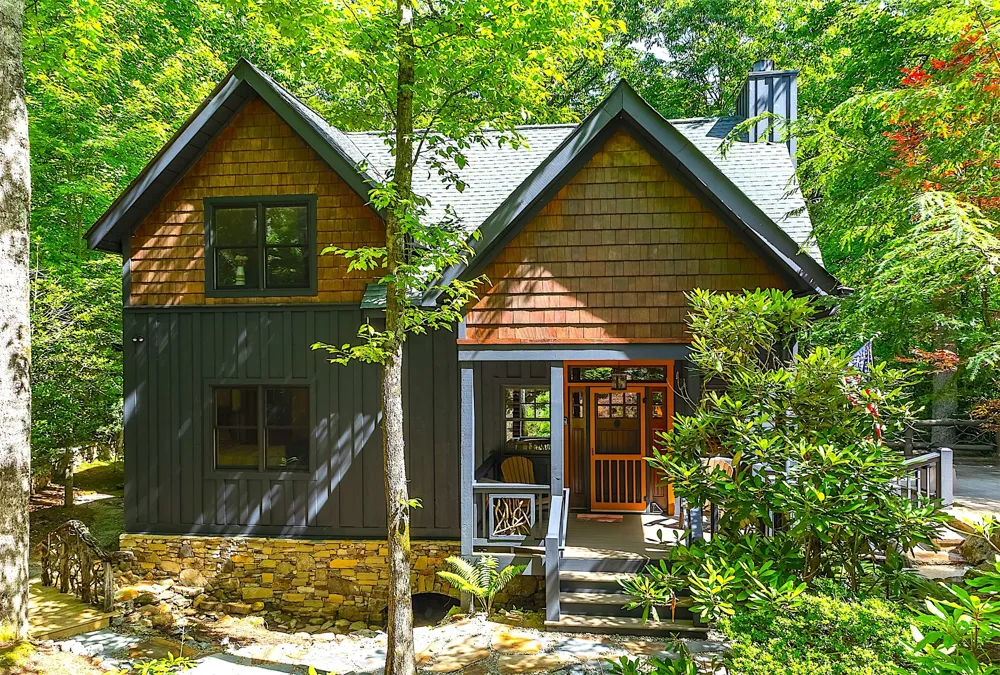 35 Birdnest Road Sapphire, NC 28774