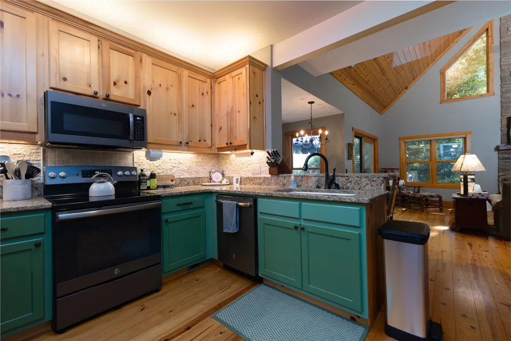 35 Birdnest Road Sapphire, NC 28774