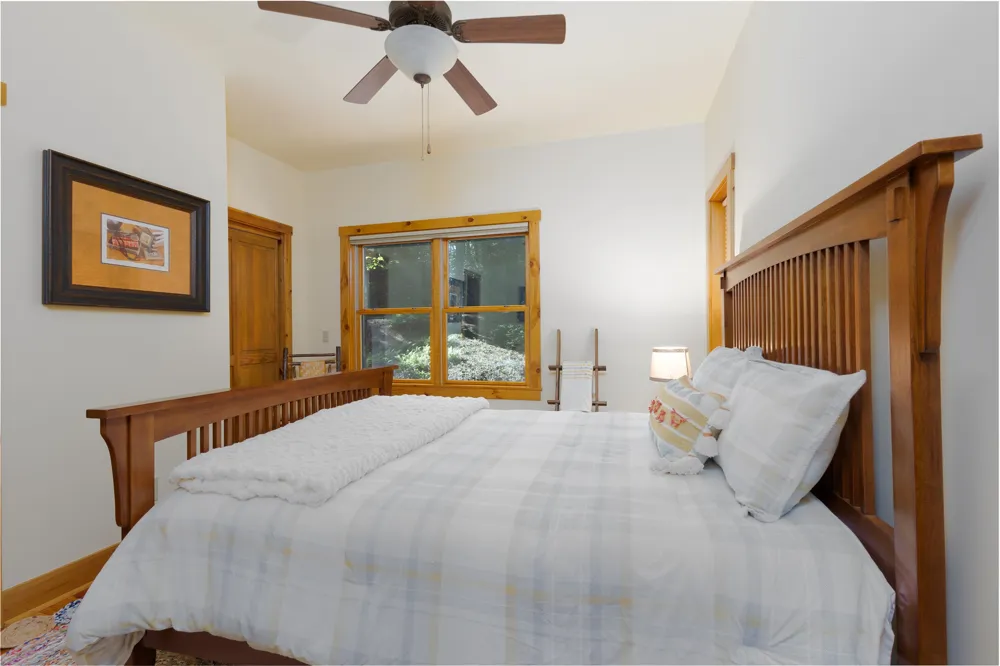 35 Birdnest Road Sapphire, NC 28774