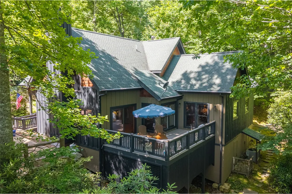 35 Birdnest Road Sapphire, NC 28774