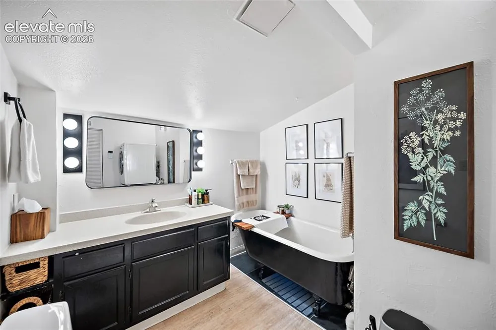 117 Pinon Lane Manitou Springs, CO 80829