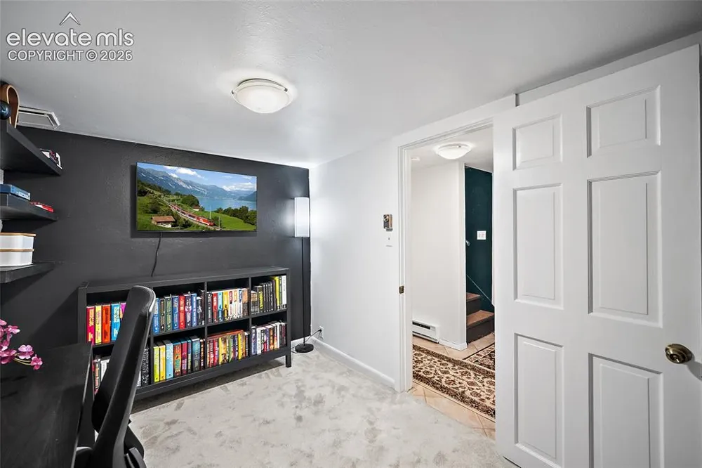 117 Pinon Lane Manitou Springs, CO 80829