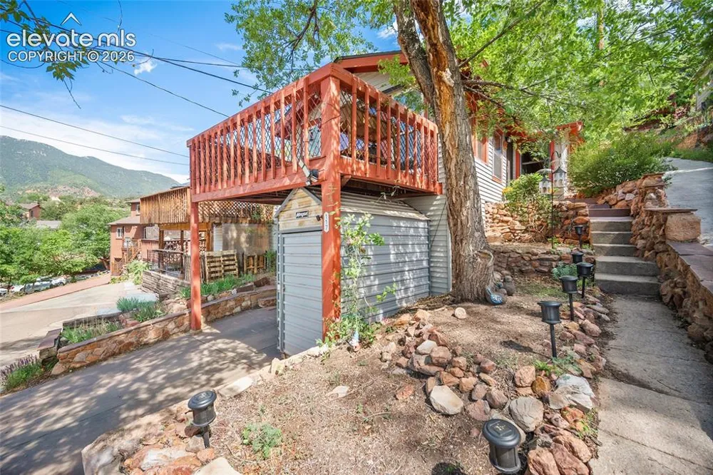 117 Pinon Lane Manitou Springs, CO 80829