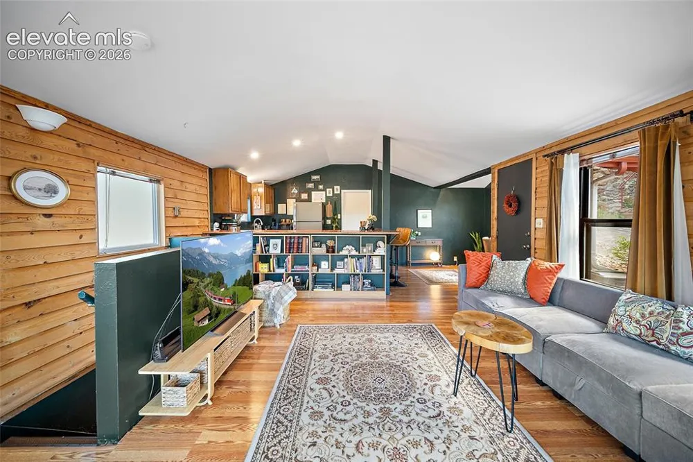 117 Pinon Lane Manitou Springs, CO 80829