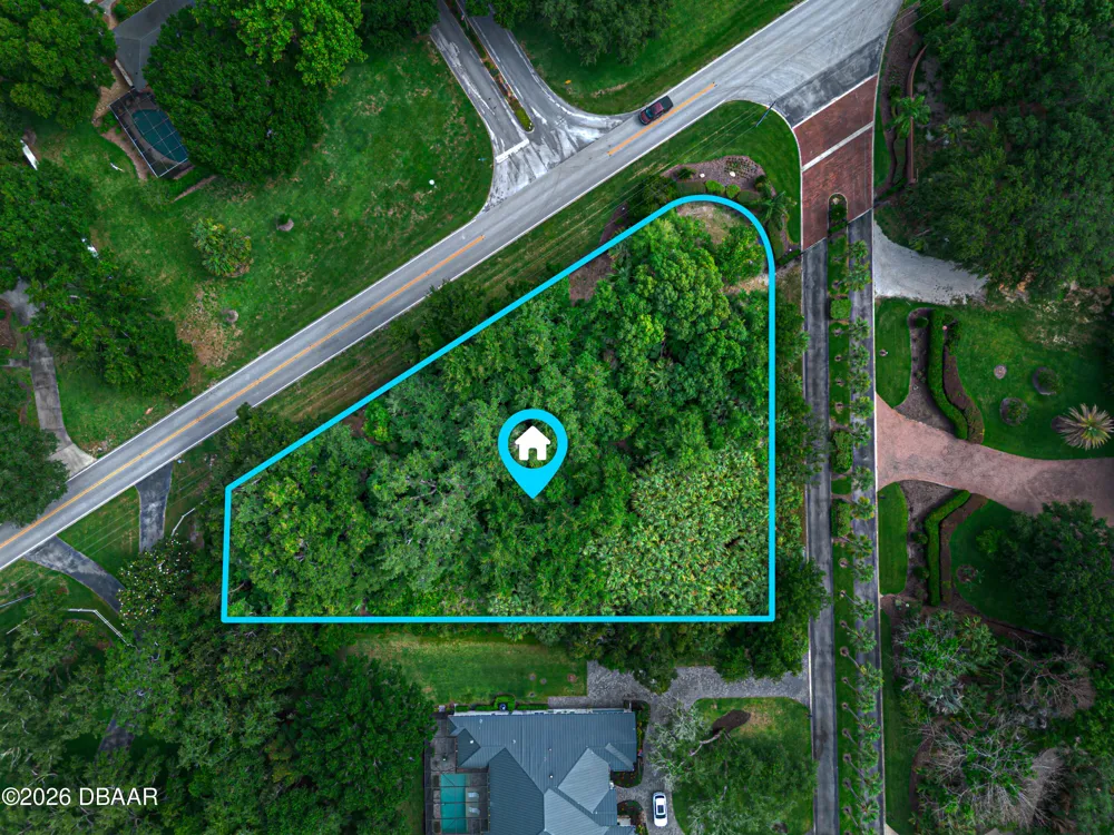 Lakeshore Pointe Boulevard Mount Dora, FL 32757