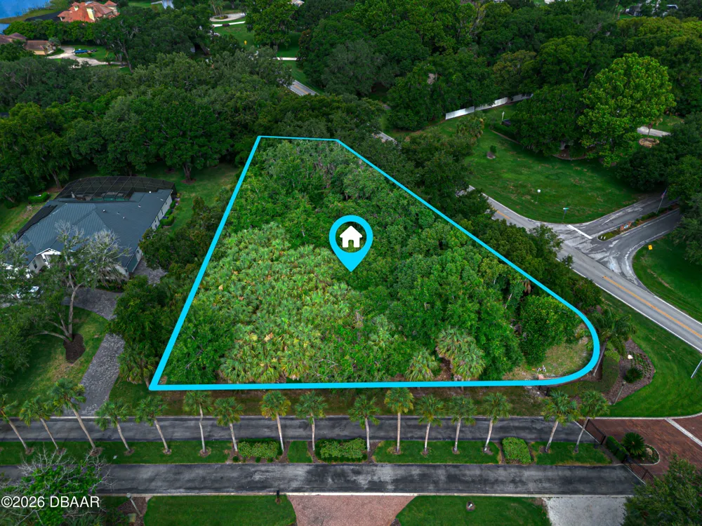 Lakeshore Pointe Boulevard Mount Dora, FL 32757