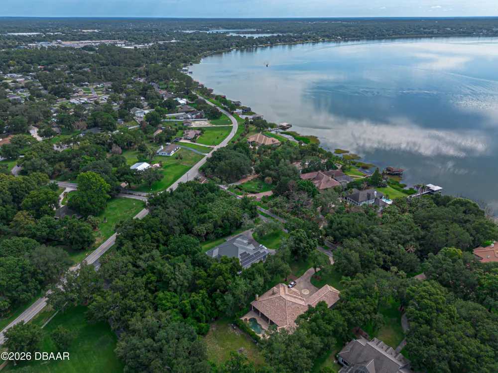 Lakeshore Pointe Boulevard Mount Dora, FL 32757