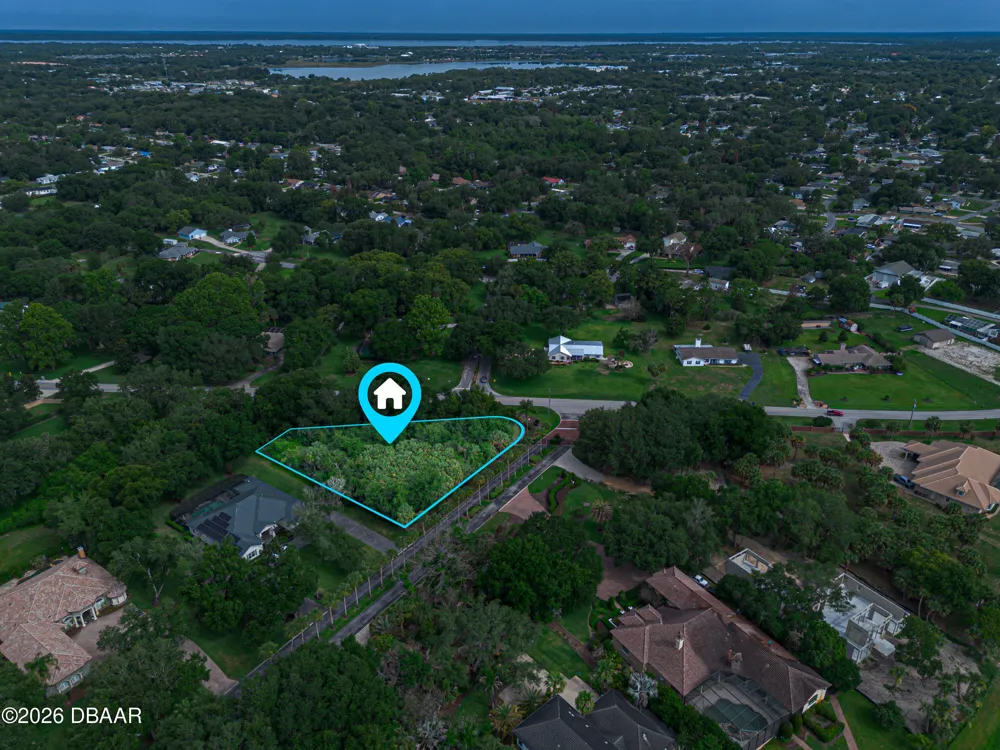Lakeshore Pointe Boulevard Mount Dora, FL 32757