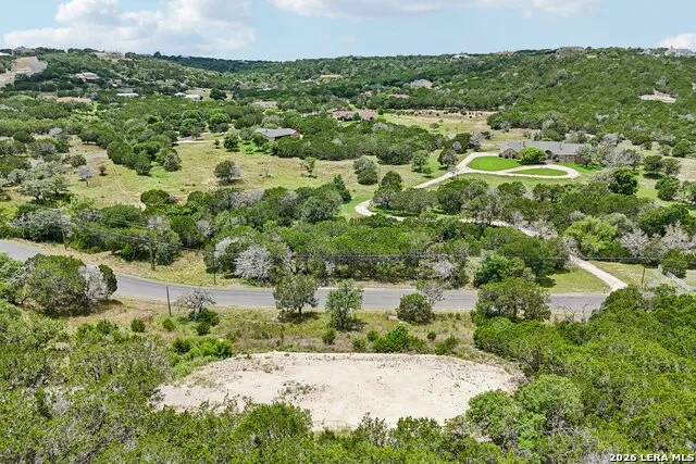 902 Saddlewood Blvd Kerrville, TX 78028