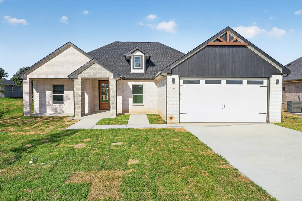308 Backlash Drive Gun Barrel City, TX 75156