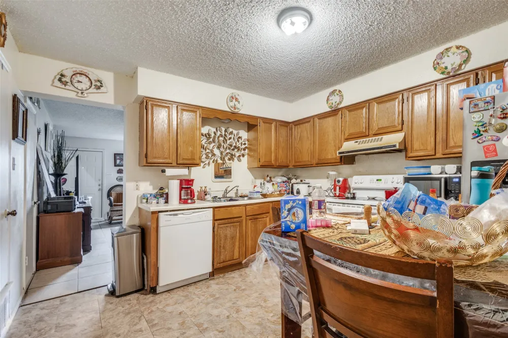 3073 Olympia Drive Denton, TX 76209