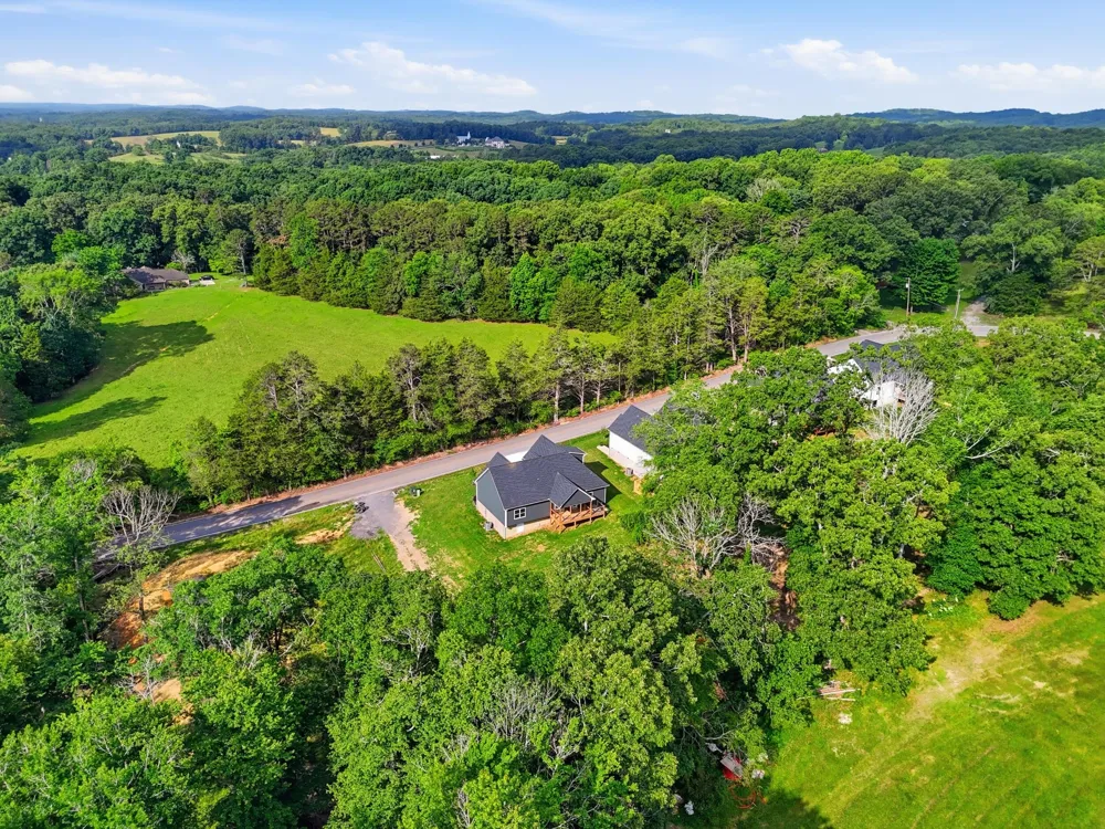 7395 Gamble Road Georgetown, TN 37336