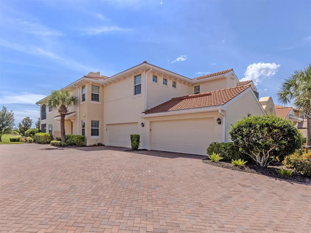 194 BELLA VISTA TERRACE #26A North Venice, FL 34275