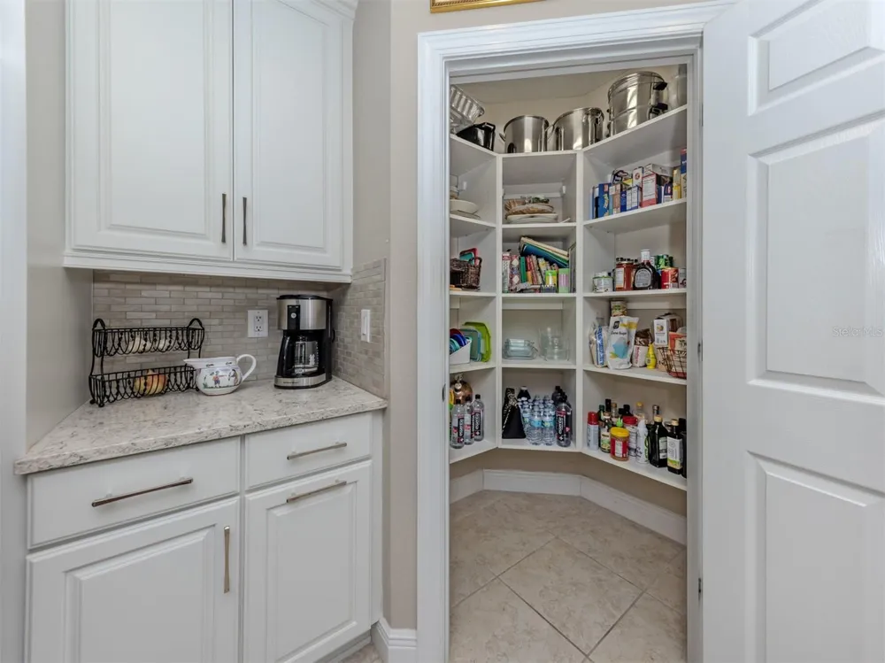 194 BELLA VISTA TERRACE #26A North Venice, FL 34275