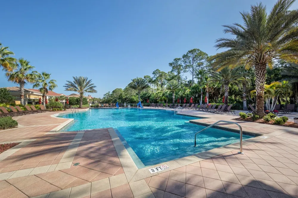 194 BELLA VISTA TERRACE #26A North Venice, FL 34275