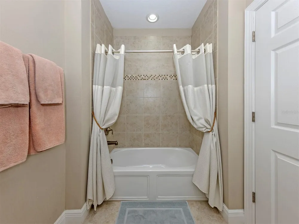 194 BELLA VISTA TERRACE #26A North Venice, FL 34275