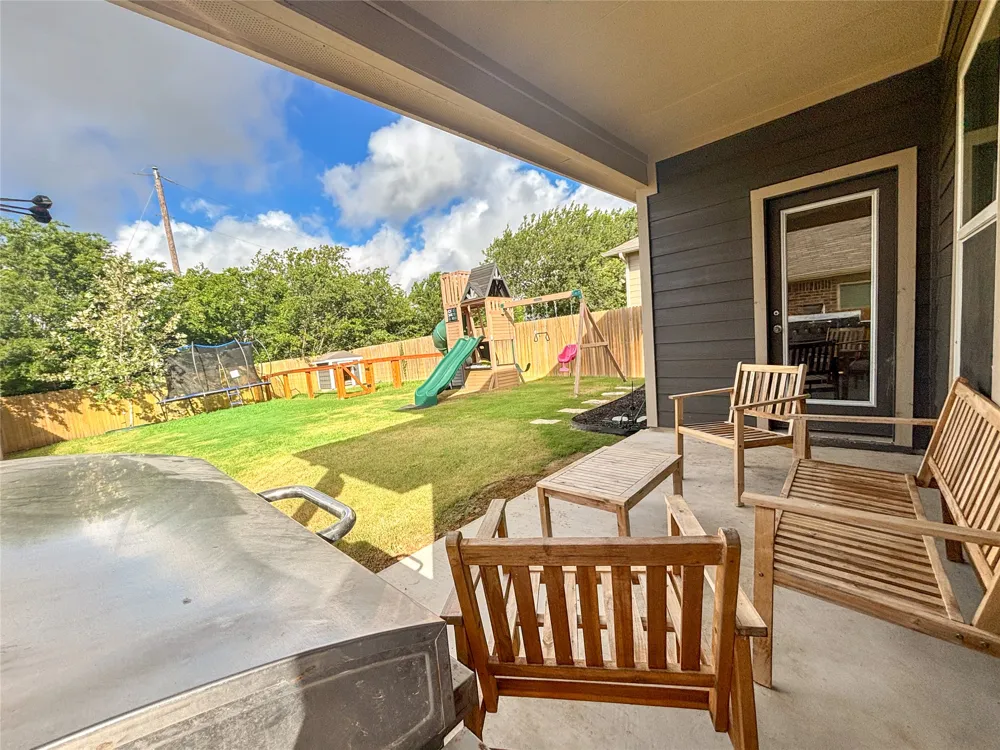 484 Spider Lily Drive Kyle, TX 78640