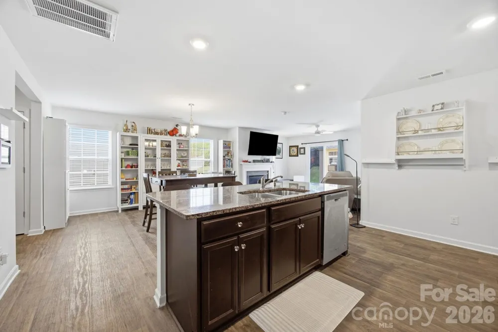 1706 Gaston Mountain Drive Dallas, NC 28034