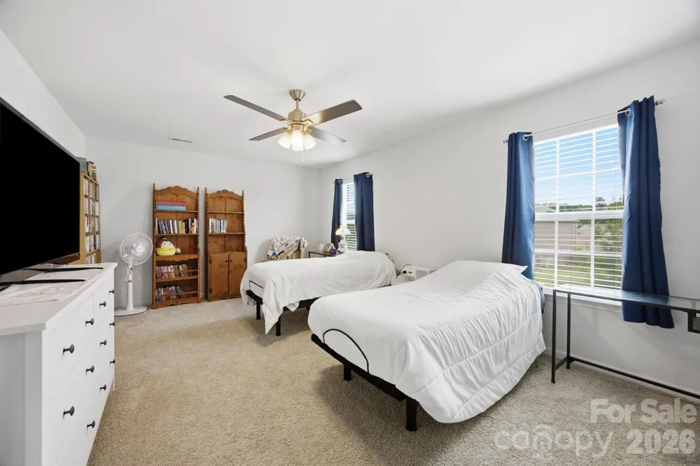1706 Gaston Mountain Drive Dallas, NC 28034
