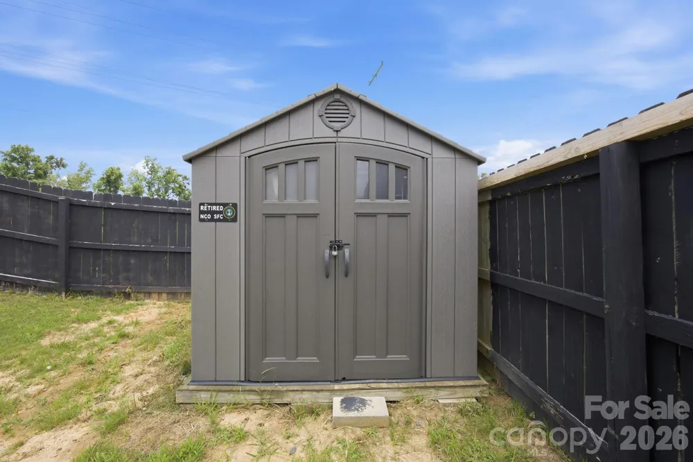 1706 Gaston Mountain Drive Dallas, NC 28034