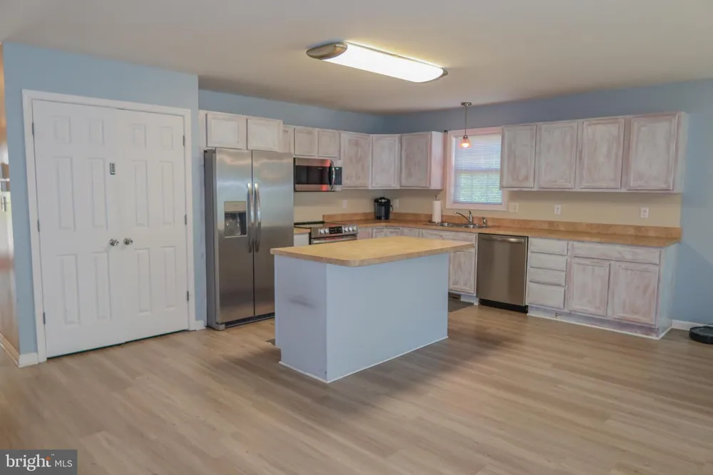 19097 CAREY LANE Georgetown, DE 19947