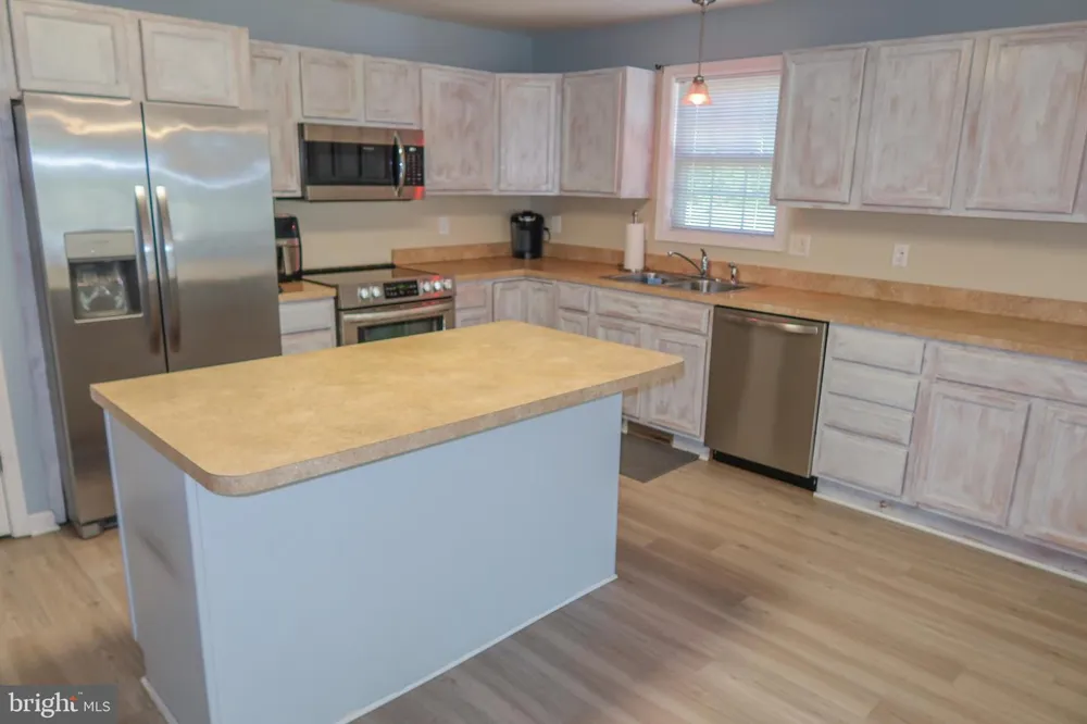 19097 CAREY LANE Georgetown, DE 19947