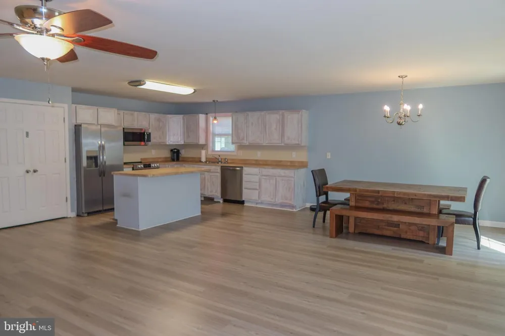 19097 CAREY LANE Georgetown, DE 19947