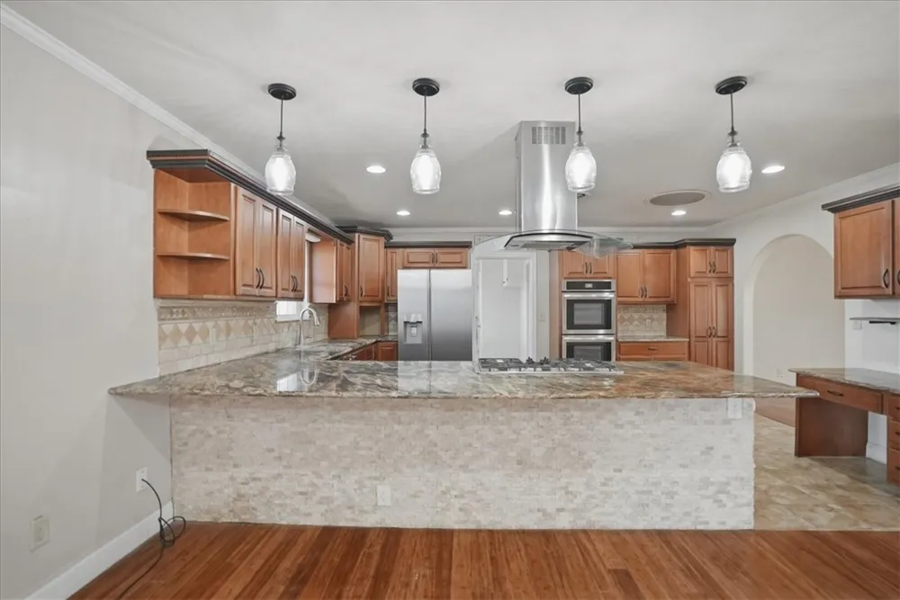 955 S Highway 37 George West, TX 78022
