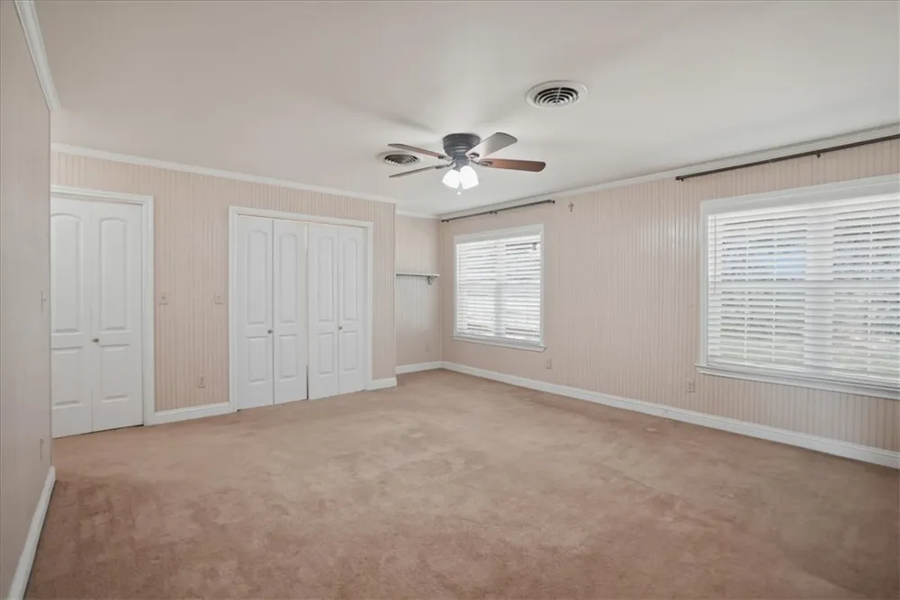 955 S Highway 37 George West, TX 78022