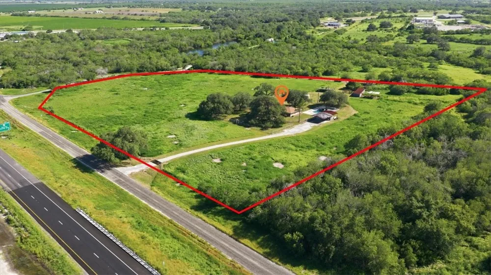 955 S Highway 37 George West, TX 78022