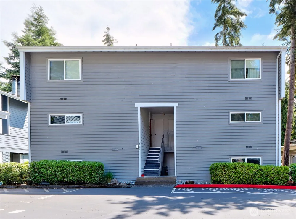 3015 127th Place SE #N12 Bellevue, WA 98005