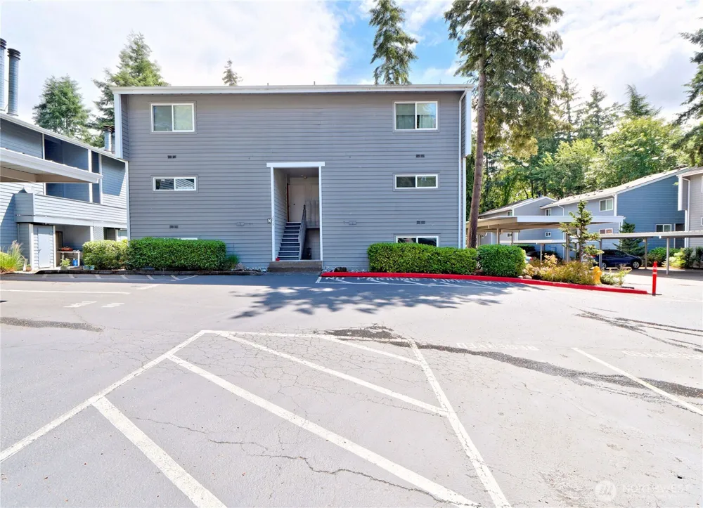 3015 127th Place SE #N12 Bellevue, WA 98005