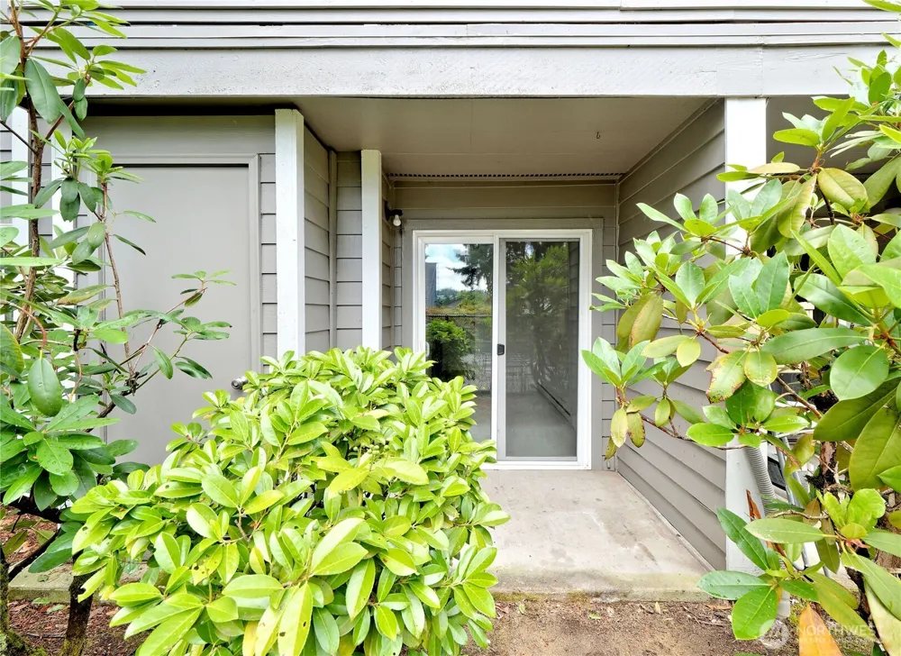 3015 127th Place SE #N12 Bellevue, WA 98005