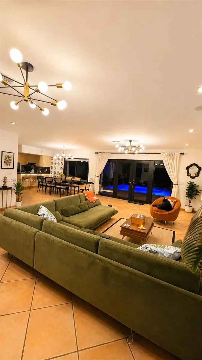 10115 Biscayne Blvd Miami Shores, FL 33138