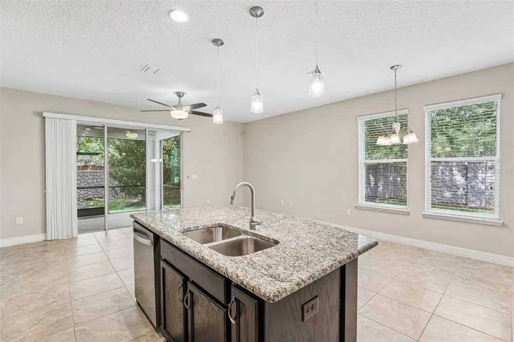 198 MITCHELL CREEK WAY Oviedo, FL 32765