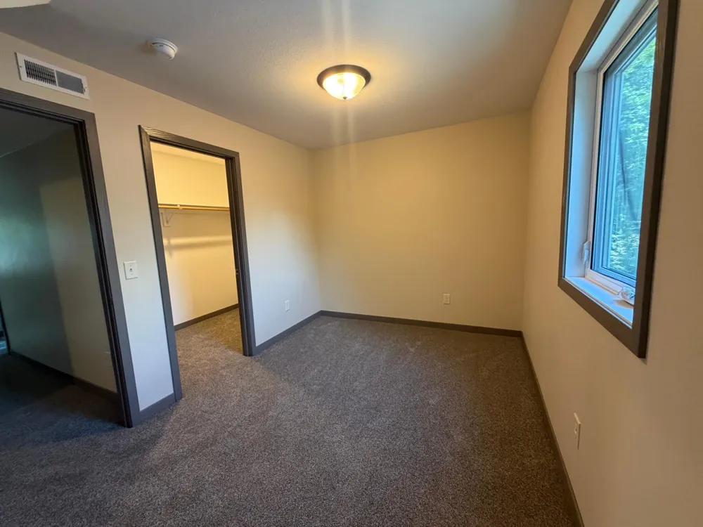 1203 Apel Avenue Worthington, MN 56187