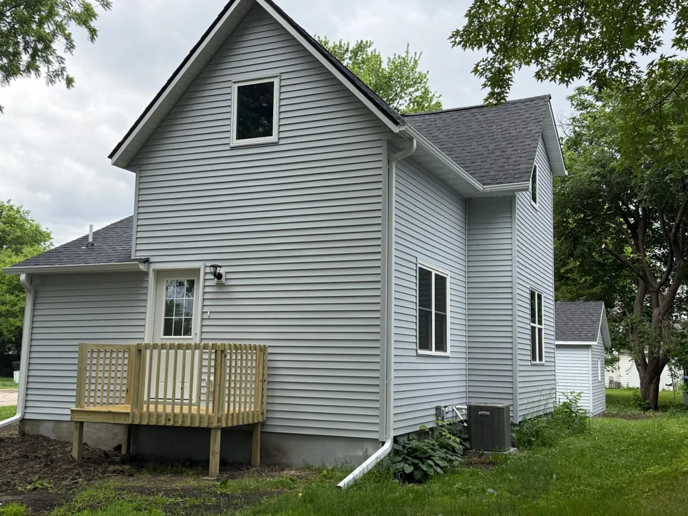 1203 Apel Avenue Worthington, MN 56187