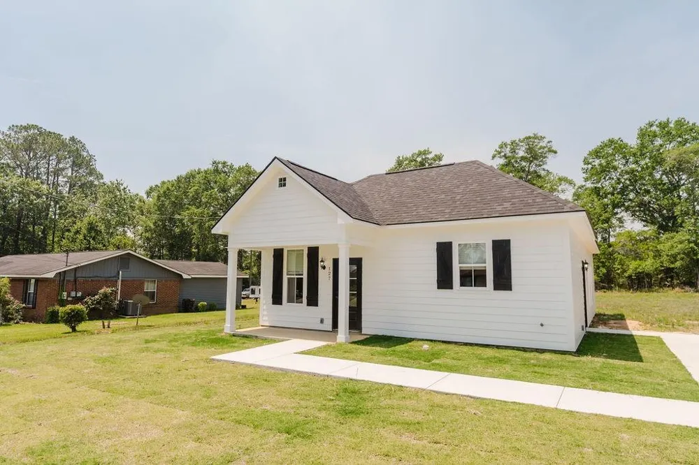110 Pine Point Drive Sylvester, GA 31791