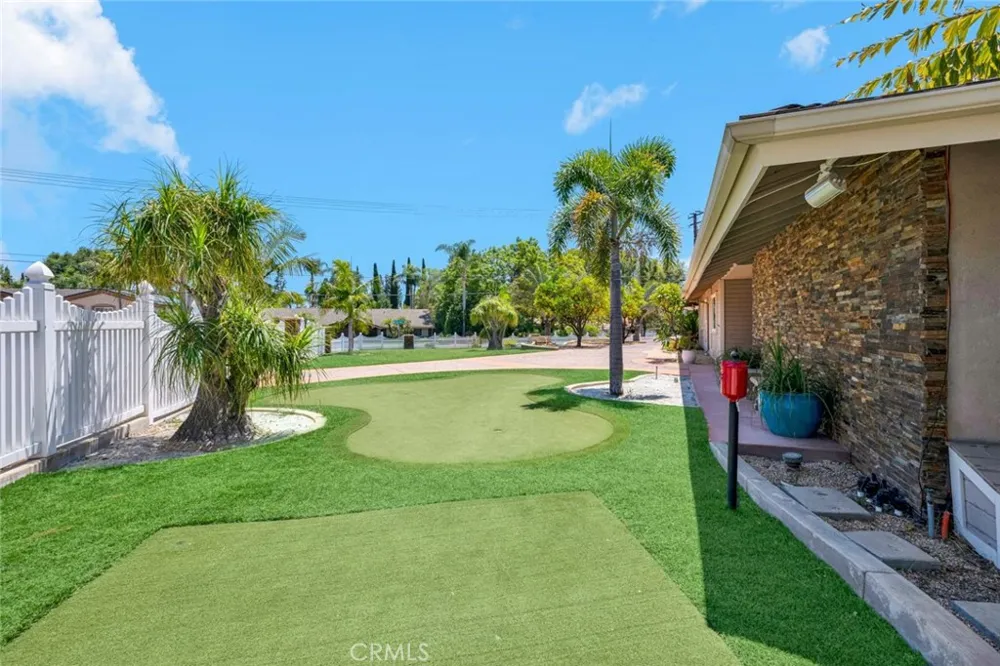 18381 Serrano Villa Park, CA 92861
