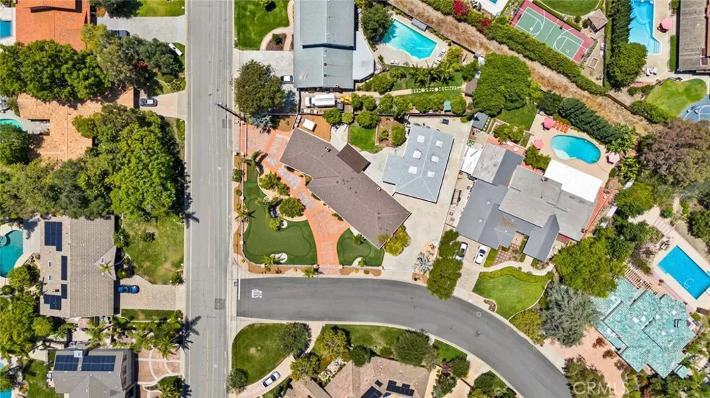 18381 Serrano Villa Park, CA 92861