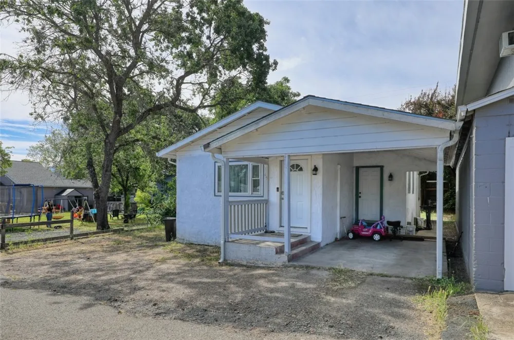 65 Lily Cove Lakeport, CA 95453