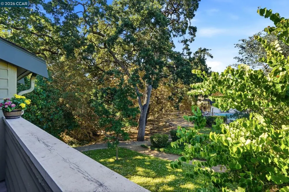 700 Suntree Ln #711 Pleasant Hill, CA 94523