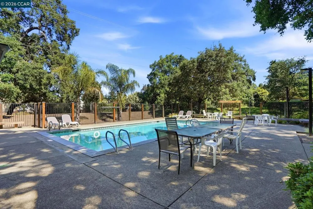 700 Suntree Ln #711 Pleasant Hill, CA 94523