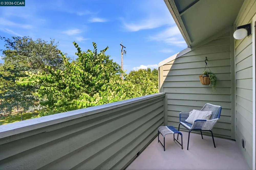 700 Suntree Ln #711 Pleasant Hill, CA 94523