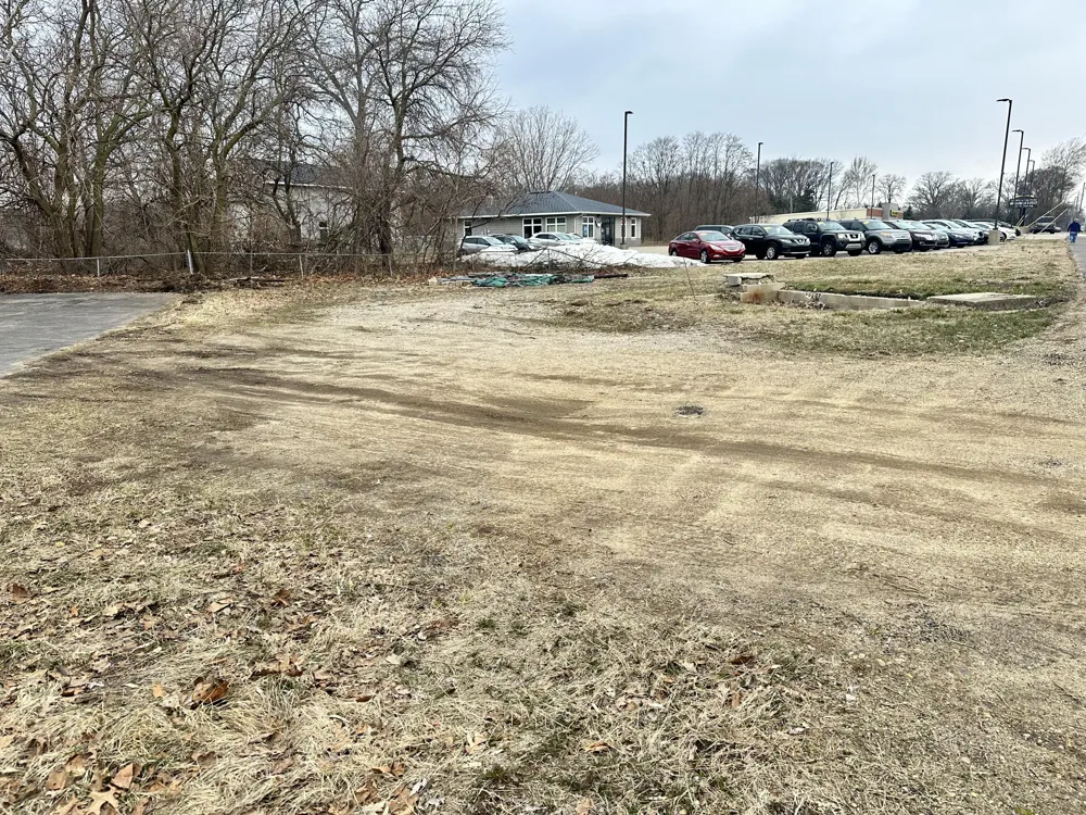 336 River Avenue Holland, MI 49424