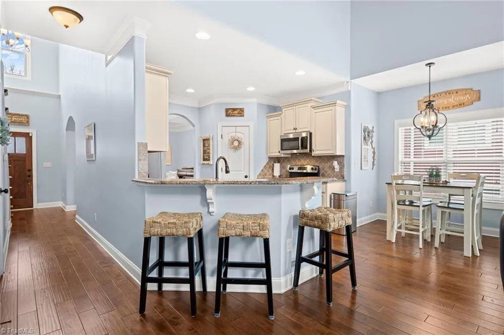 3457 Grandview Crossing Lane Pfafftown, NC 27040