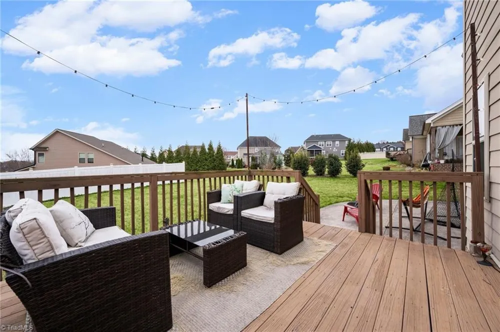 3457 Grandview Crossing Lane Pfafftown, NC 27040