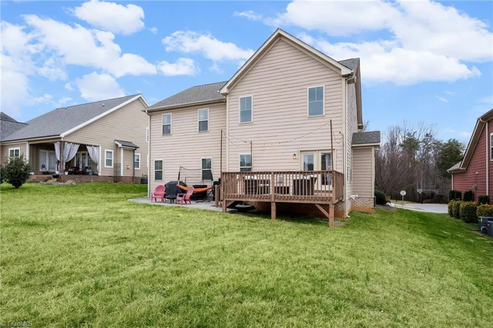 3457 Grandview Crossing Lane Pfafftown, NC 27040