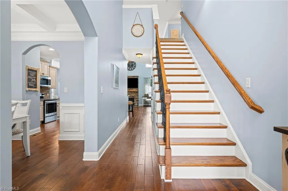 3457 Grandview Crossing Lane Pfafftown, NC 27040